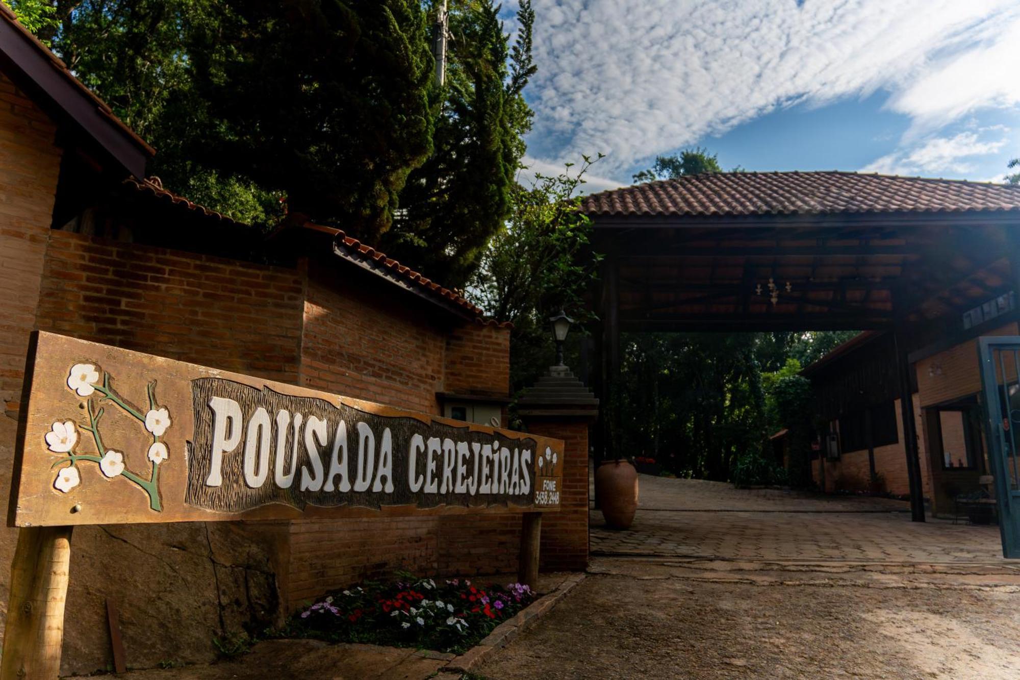 Pousada Cerejeiras Monte Verde Kültér fotó